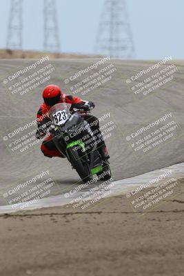 media/May-03-2025-CRA (Sat) [[22b18d099a]]/Races/Race 7/